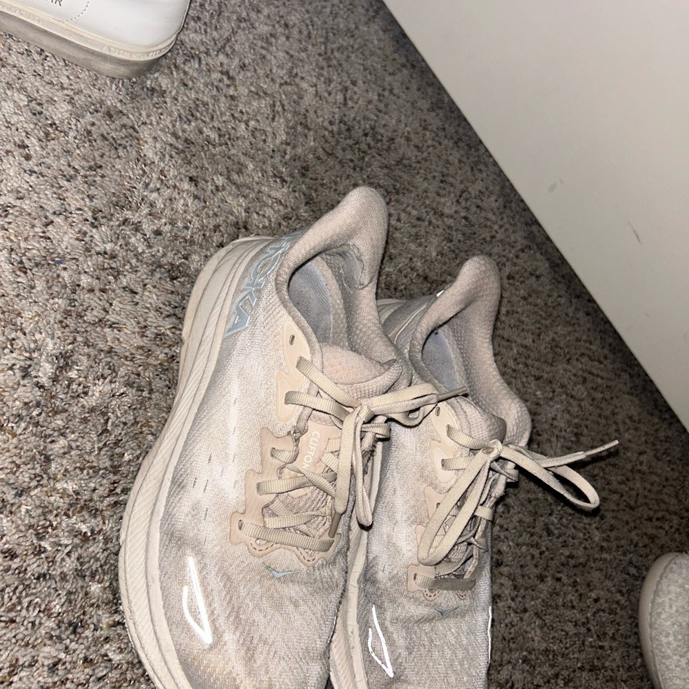 Hoka shoes